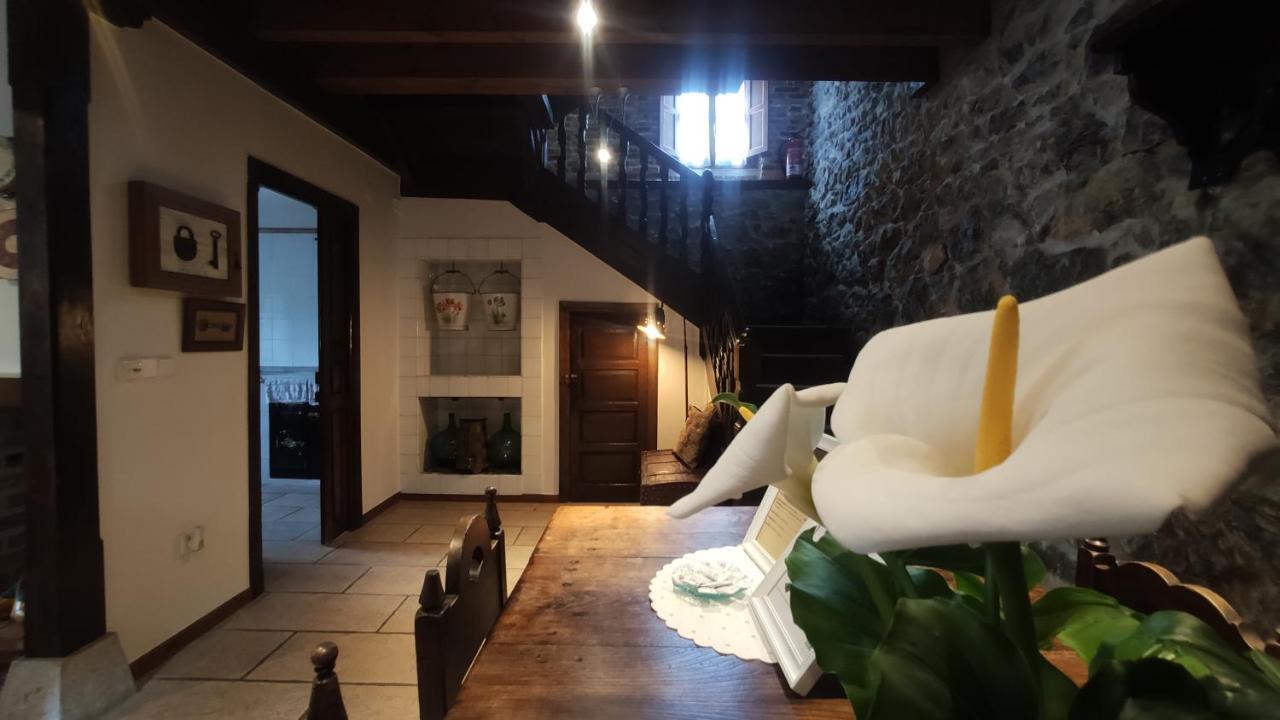 Gasthaus El Colladin Llerices Exterior foto
